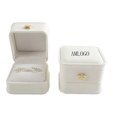Elegant Ring Showcase Display Case