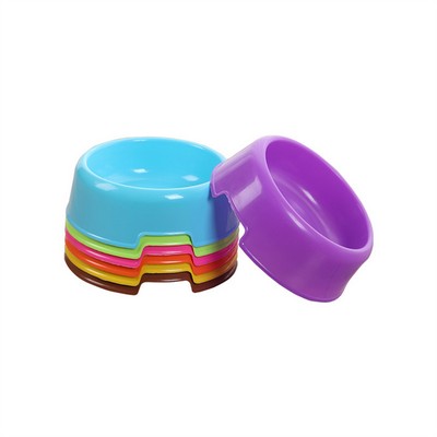 Lightweight Plastic Pet Bowl For Food Or Water With Grip Design