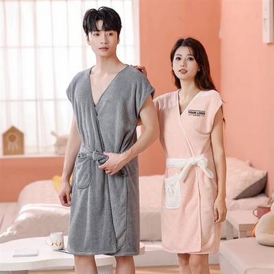 Short Sleeves Coral Flannel Bathrobe - Cozy Loungewear for Relaxation