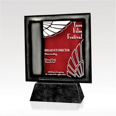 ArtGlass Award Radiant Ruby 8"
