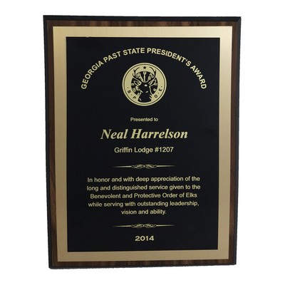 Walnut Finish Plaque w/Brass Plate & Gold Back Plate (8"x10")