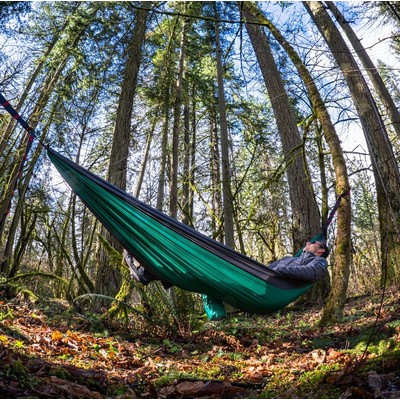 Double Deluxe Parachute Nylon Hammock w/Straps - Green/Charcoal