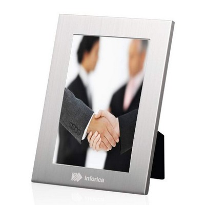 Lauretta Frame